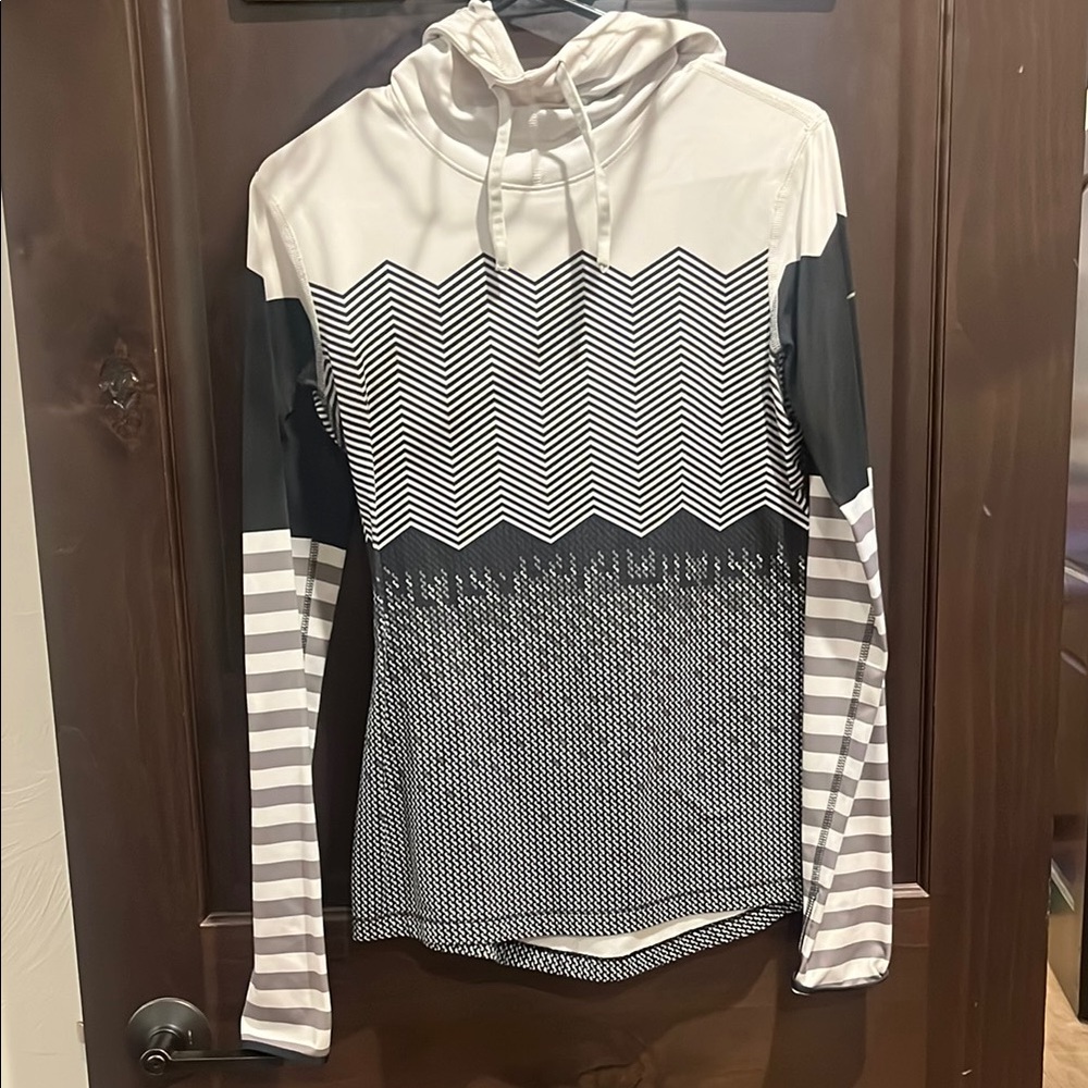 Nike Black and White Patterned Women's Hoodie
